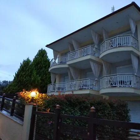 Seapaint * Polychrono