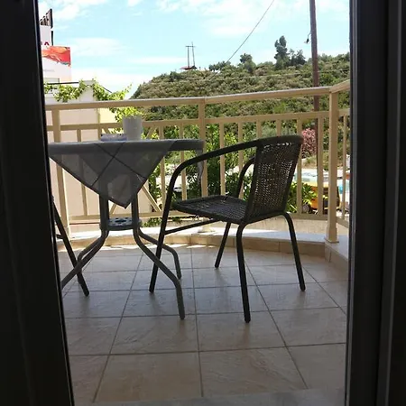 Apartment Seapaint Polychrono